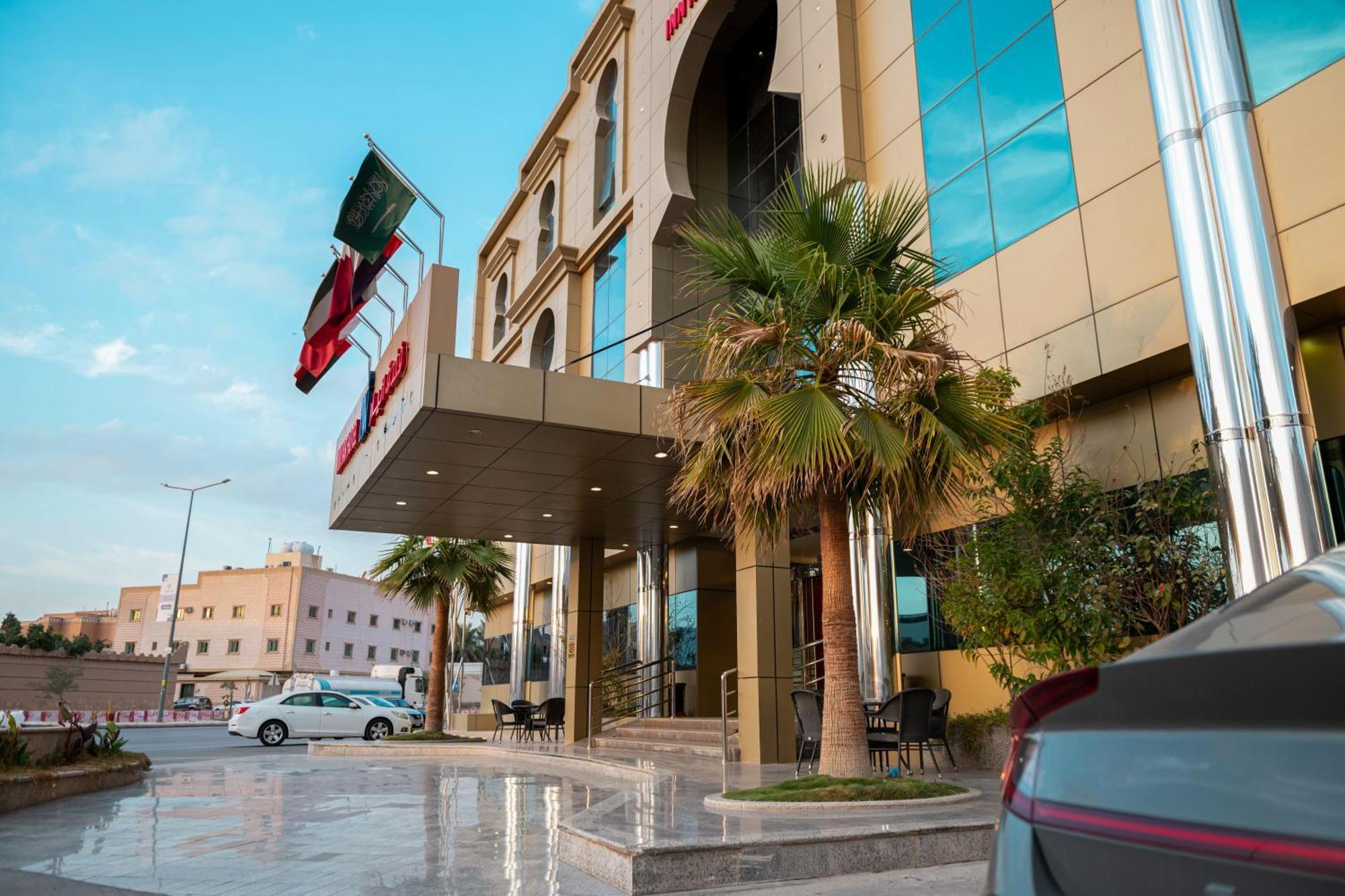 Innyar Hotel Riade Exterior foto